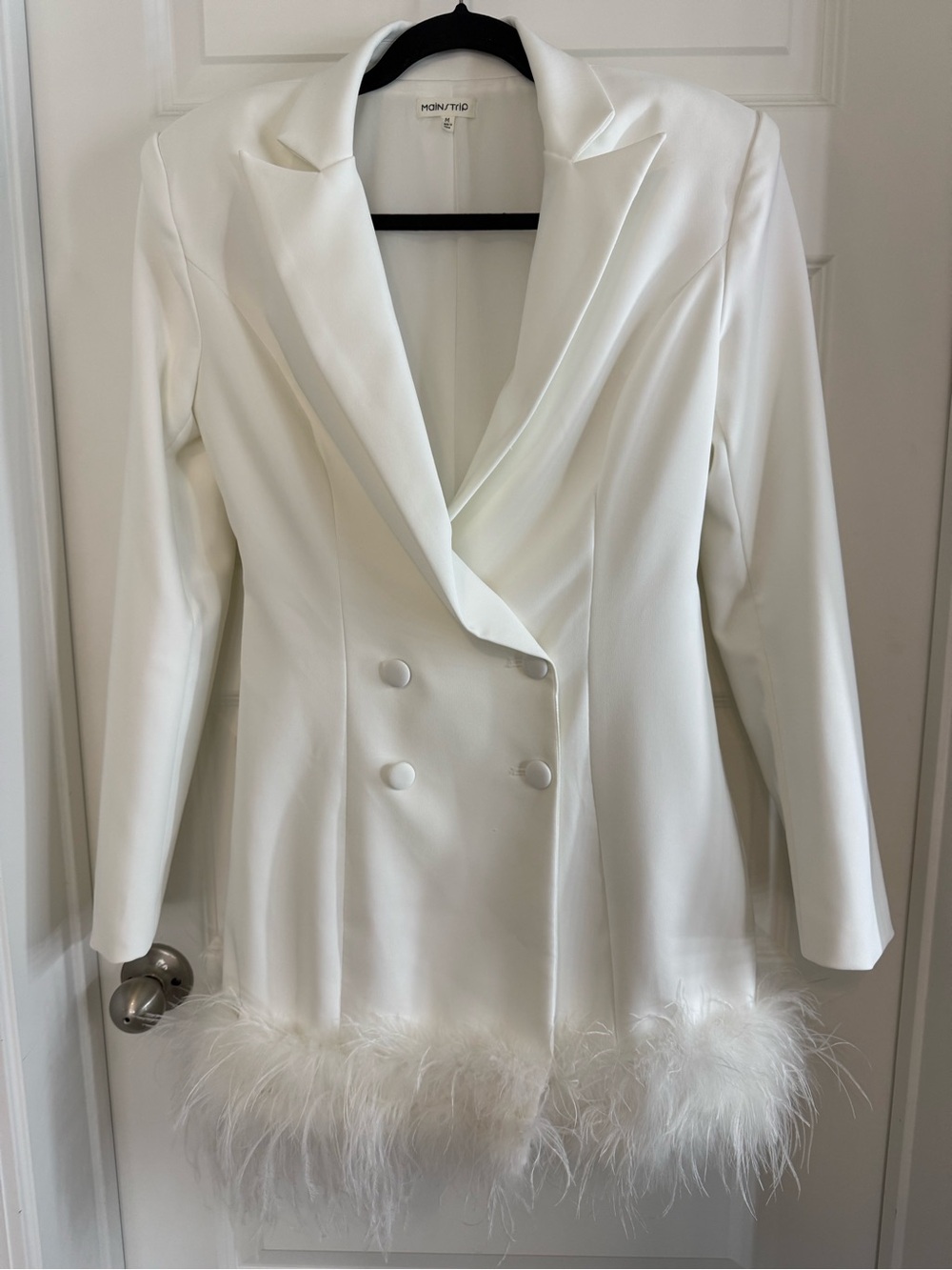 White Feather-Hem Double-Breasted Blazer Size M
